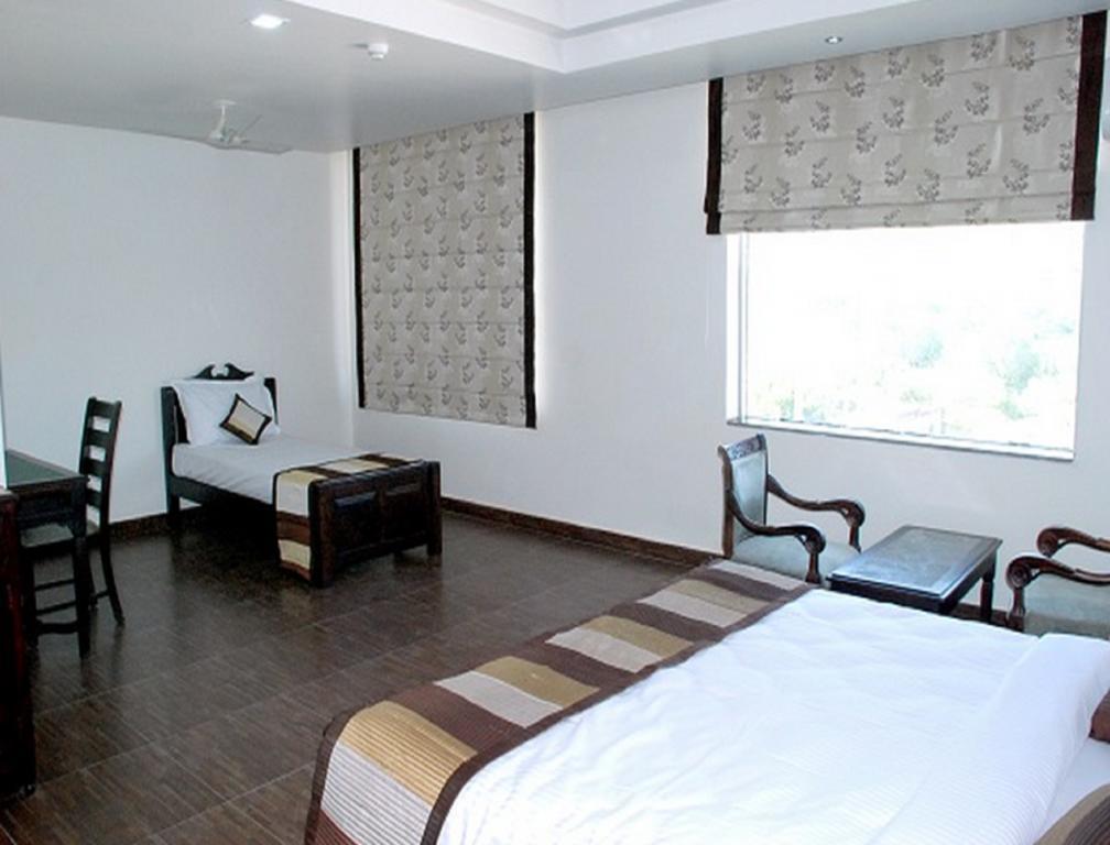 La Premier Spa And Resort Amer Bagian luar foto