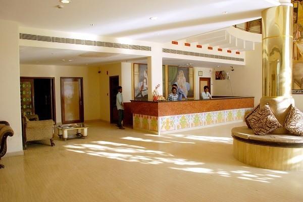 La Premier Spa And Resort Amer Bagian luar foto